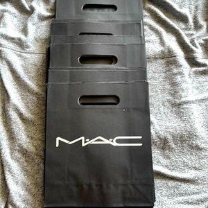 20 Mac Cosmetics paper bags